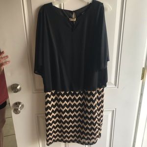 This beauty is perfect for a night out. Pair with sexy heels or flats 🦵🏻💃👗👠